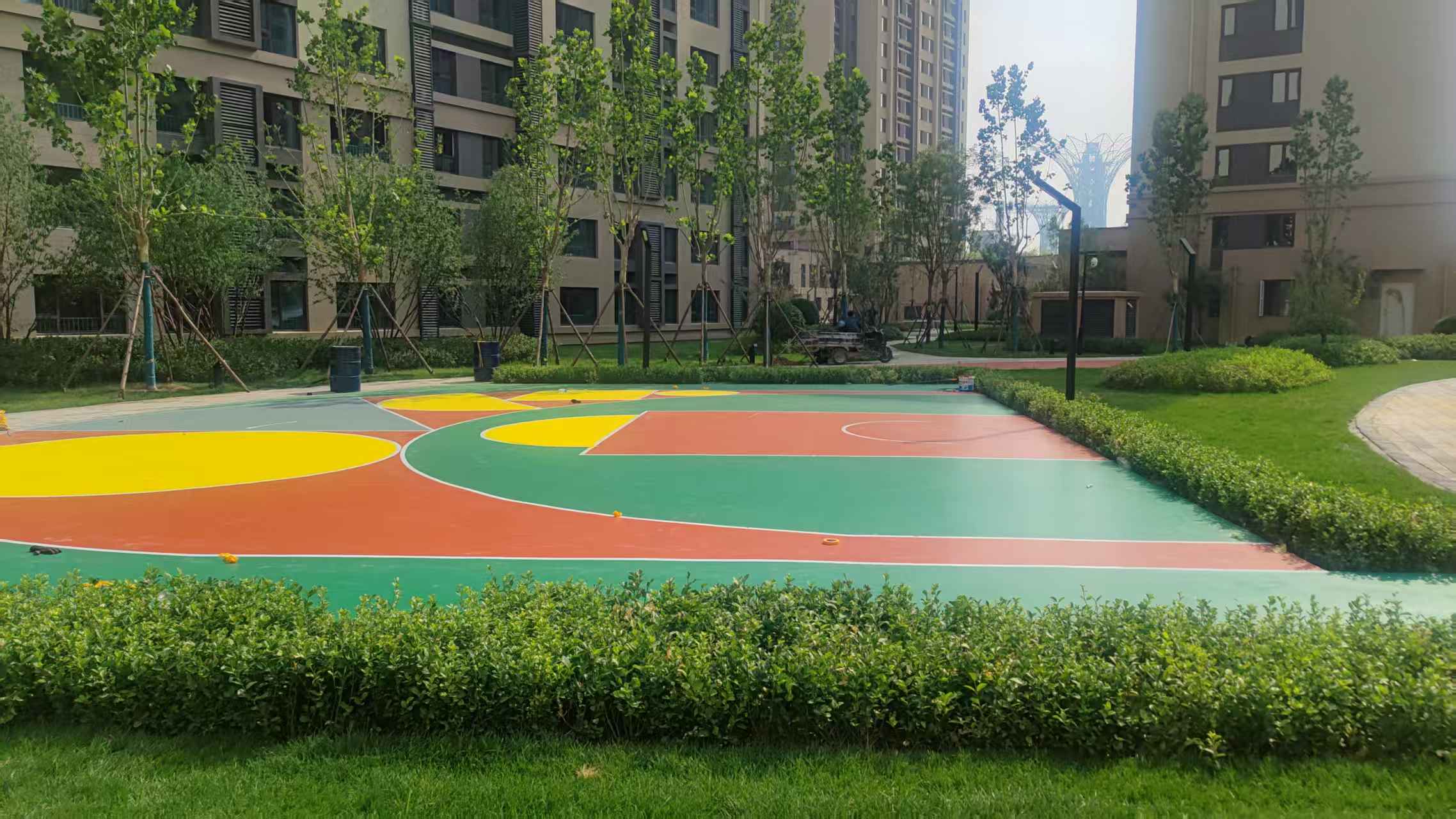 柳州市橡胶跑道塑胶地面 - 一站式服务